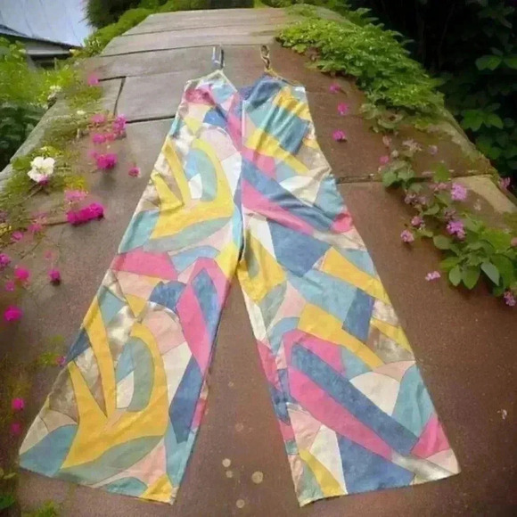 Multi Romper - Picture 3 of 3